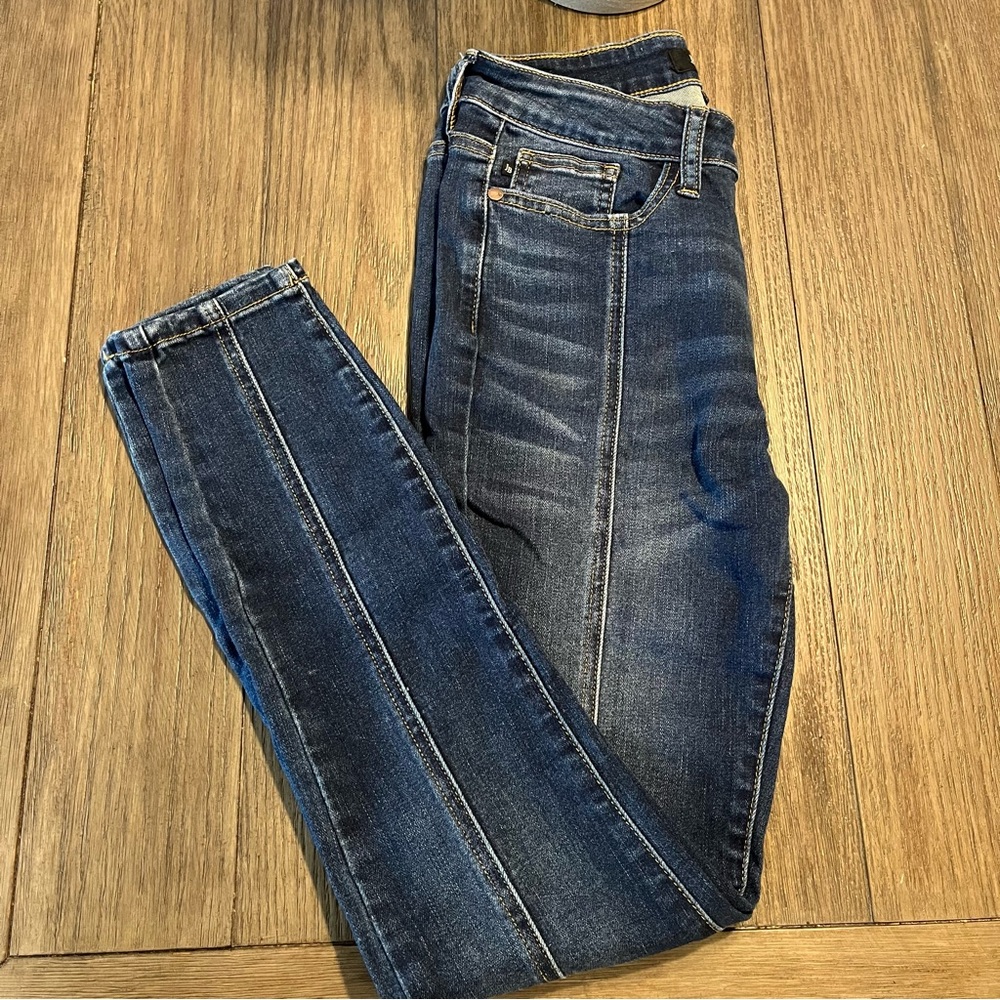 Judy Blue Indigo Skinny Fit Front Seam Jeans Sz 3/26  Excellent Condition - Picture 8 of 10